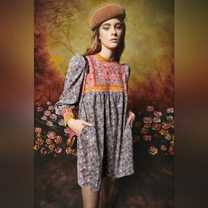 NEW CeliaB Dress Size MEDIUM NWOT